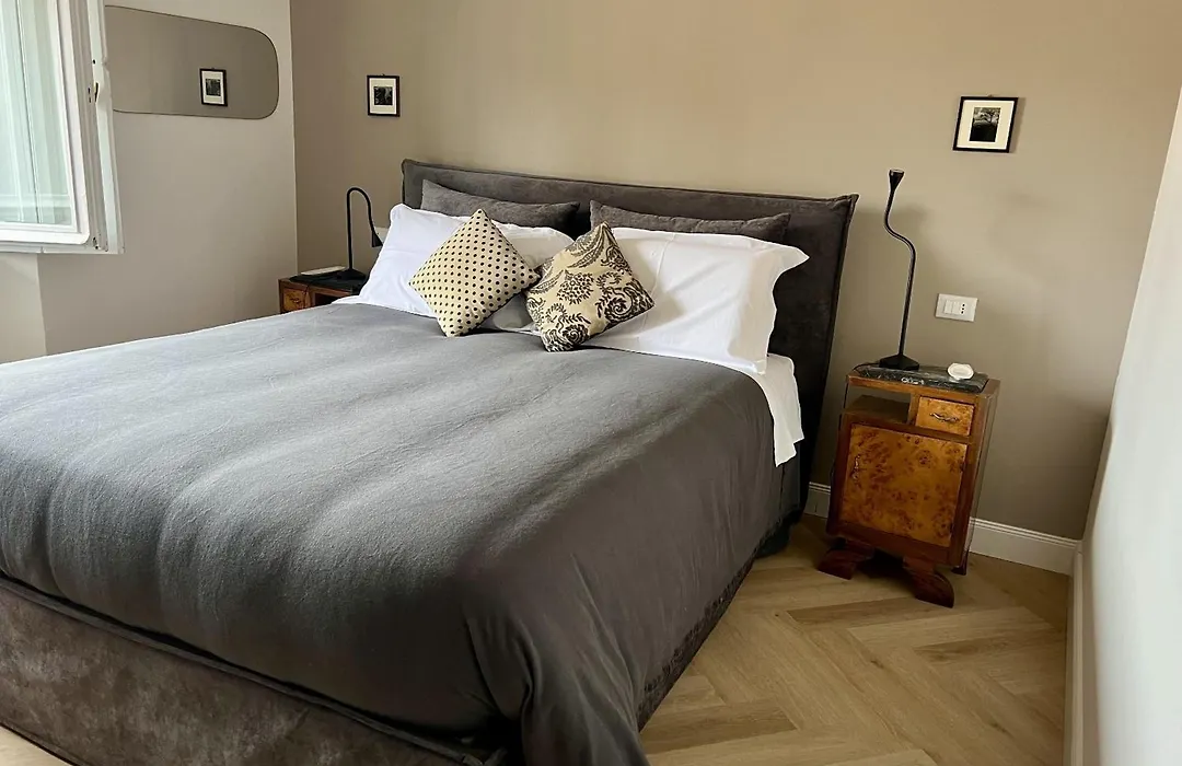 Artieri Suites, Piazza Maggiore-1